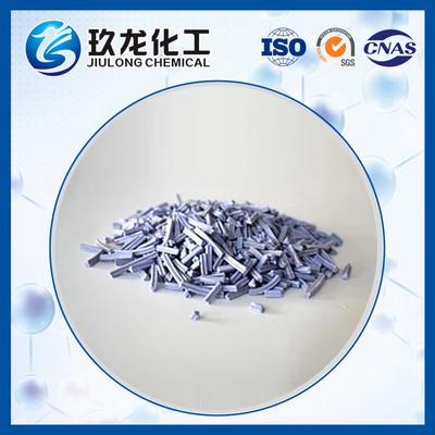 Khối lượng chất xúc tác hóa học cường độ cao 700-750kg / M3 Mật độ lớn thả thấp