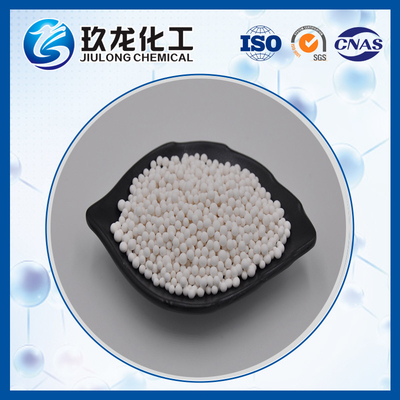 Các hình cầu nhôm được hình thành bằng cột dầu Các chất chứa xúc tác