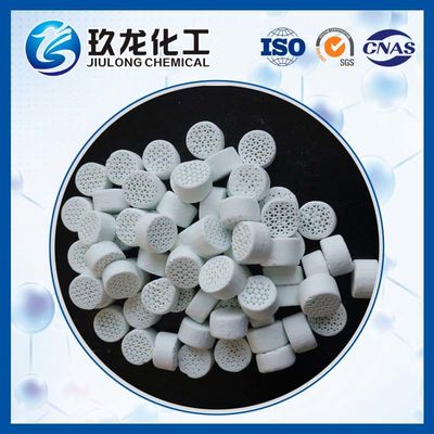 Chất hoạt hóa hấp phụ khử lưu huỳnh kiềm